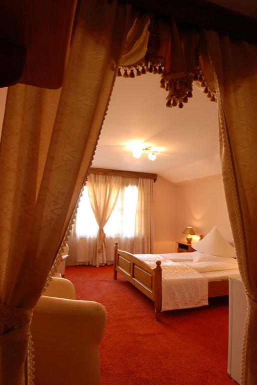 Villa Hera Băile Herculane Kamer foto